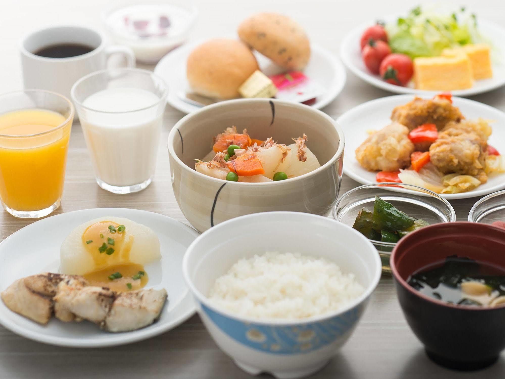 Sotetsu Fresa Inn Yokohama Totsuka Экстерьер фото